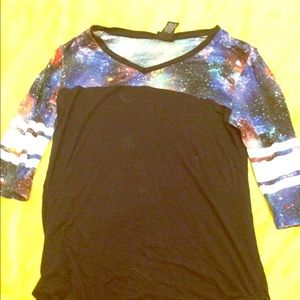 Rue 21 Galaxy Top